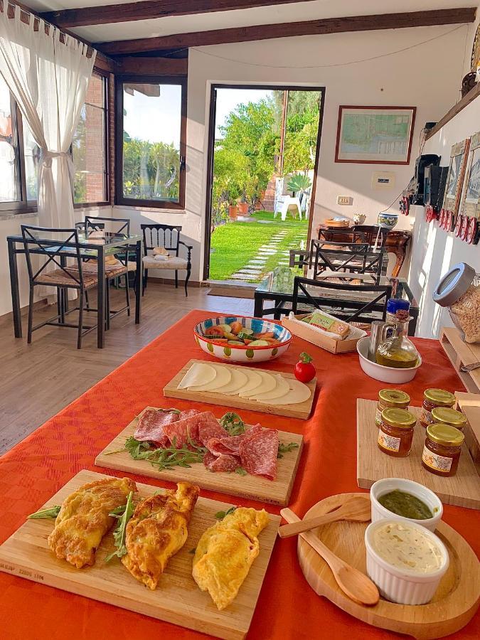 Vittoria Bed & Breakfast *